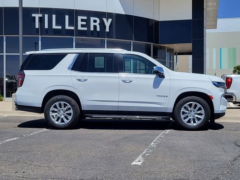 Used 2023 Chevrolet Tahoe Premier AWD/4WD image 1