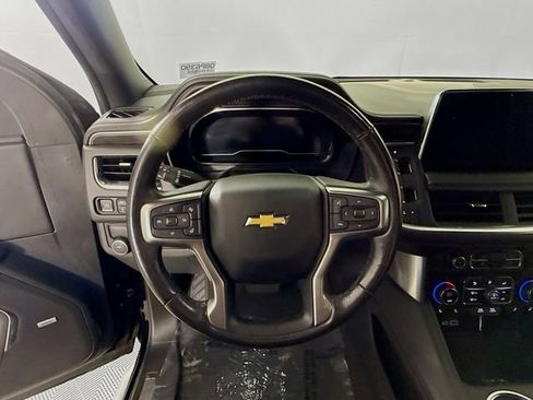 Used 2022 Chevrolet Tahoe LT w/ Luxury Package RWD image 13