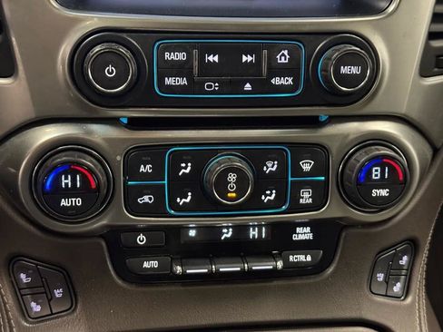 Used 2016 Chevrolet Suburban LTZ AWD/4WD image 27