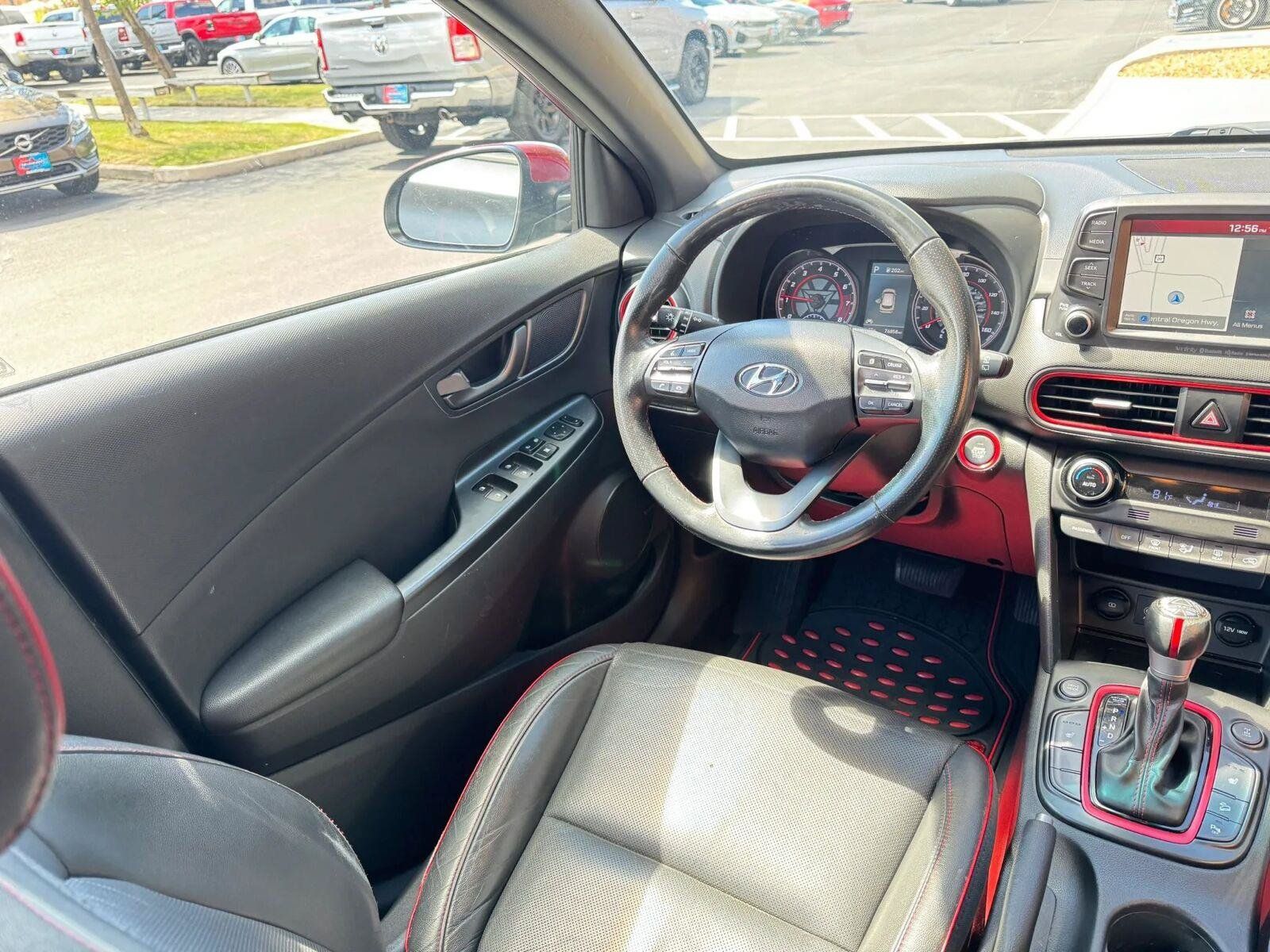 Used 2019 Hyundai Kona Ultimate AWD/4WD image 13