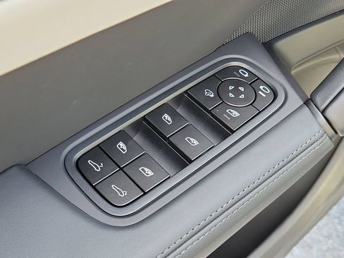 New 2026 Porsche Cayenne S AWD/4WD image 26