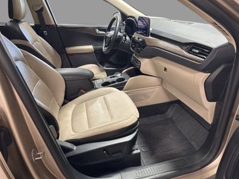 Certified 2020 Ford Escape Titanium image 11