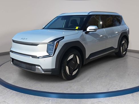 New 2026 Kia EV9 Wind AWD/4WD image 1
