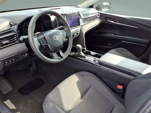 Certified 2025 Toyota Camry LE FWD image 11