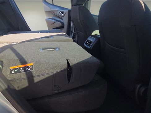 Used 2020 Chevrolet Equinox LT image 21