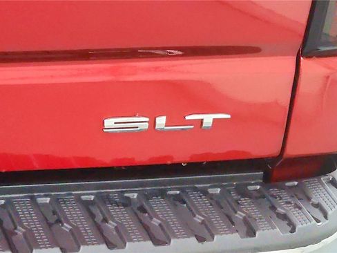 New 2026 GMC Sierra 1500 SLT w/ SLT Premium Package image 34