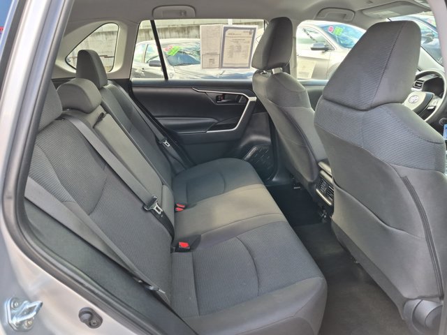Used 2025 Toyota RAV4 LE AWD/4WD image 7