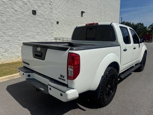 Used 2018 Nissan Frontier SV w/ Value Truck Package image 3