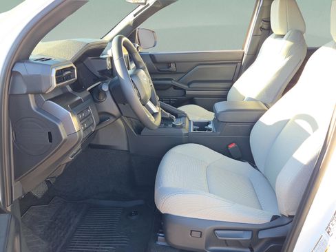 Certified 2025 Toyota 4Runner SR5 image 9