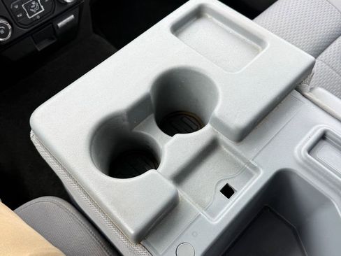 Used 2013 Ford F150 XLT w/ Off-Road Pkg image 20