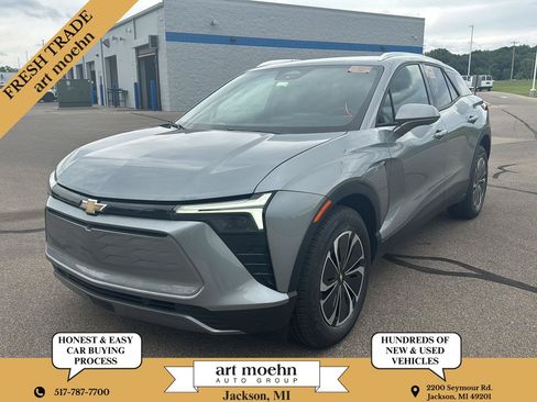 Used 2024 Chevrolet Blazer EV LT AWD/4WD image 1