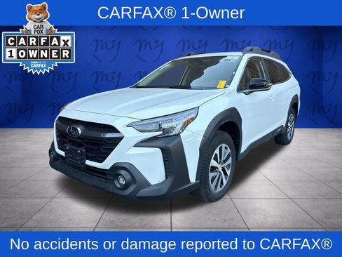 Certified 2025 Subaru Outback Premium AWD/4WD image 5