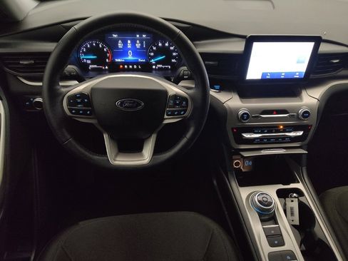Used 2022 Ford Explorer XLT RWD image 22
