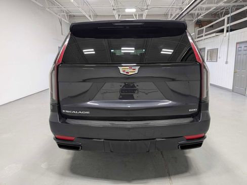 Certified 2023 Cadillac Escalade ESV Sport Platinum w/ Heavy-Duty Trailer Package image 9