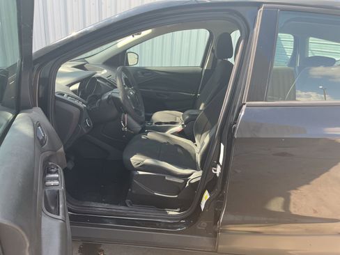 Used 2016 Ford Escape S FWD image 10