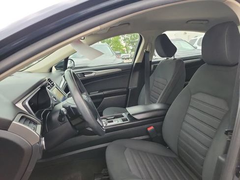 Used 2020 Ford Fusion SE AWD/4WD image 7