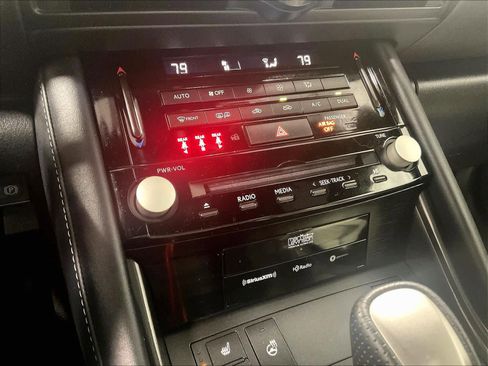 Used 2023 Lexus IS 350 F Sport image 26