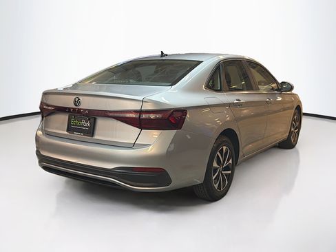 Used 2025 Volkswagen Jetta S FWD image 9