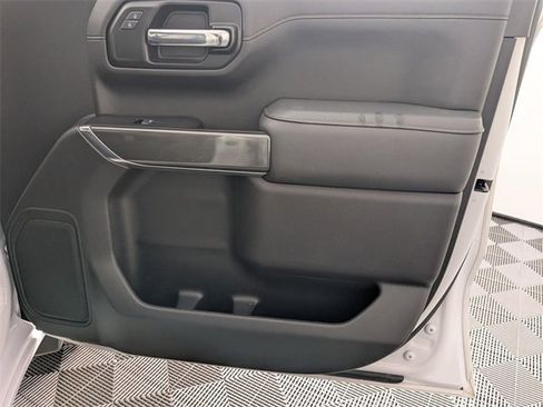 Used 2021 GMC Sierra 1500 AT4 image 33