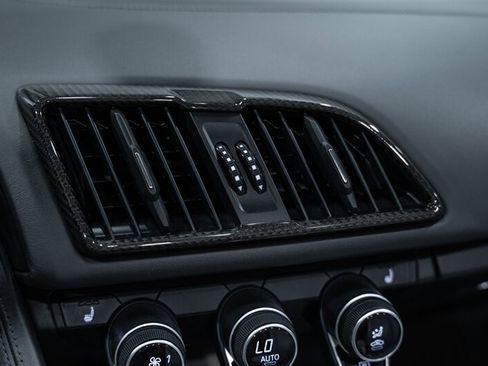 Used 2021 Audi R8 V10 RWD image 55