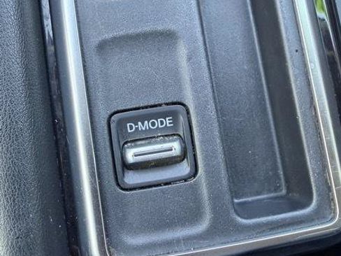 Used 2023 Nissan Pathfinder SV FWD image 16