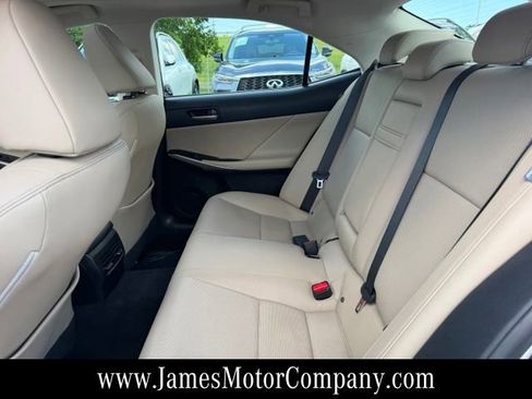 Used 2018 Lexus IS 300 w/ Premium Package RWD image 16
