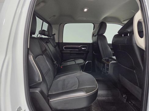 Used 2023 RAM 2500 Laramie AWD/4WD image 15