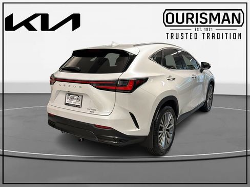 Used 2024 Lexus NX 350 AWD w/ Vision Package image 4