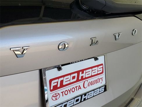 Used 2023 Volvo XC90 B6 Plus w/ Protection Package Premier image 9