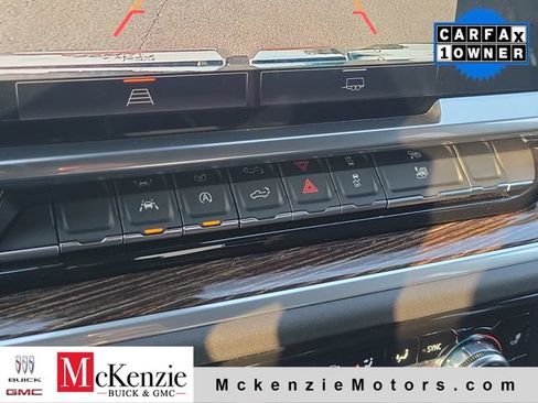 Used 2026 GMC Sierra 1500 Elevation w/ Elevation Select Package AWD/4WD image 17