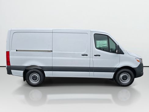 New 2026 Mercedes-Benz Sprinter 2500 image 7