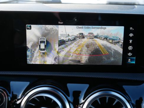 Used 2021 Mercedes-Benz CLA 250 CLA 250 image 27