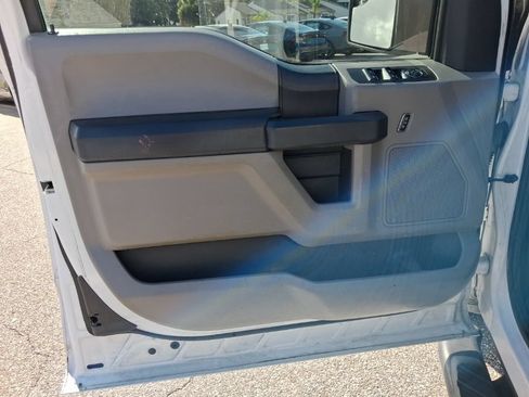 Used 2016 Ford F150 XL w/ Equipment Group 101A Mid RWD image 21