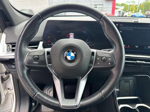 Used 2023 BMW X1 xDrive28i AWD/4WD image 36