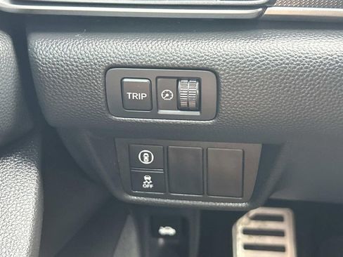 Used 2022 Honda Accord Sport image 26