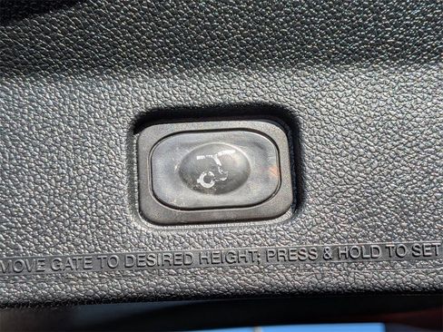 Used 2018 Ford Explorer Sport w/ Equipment Group 401A image 11