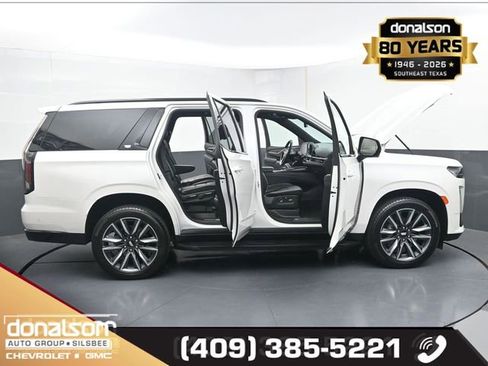Used 2021 Cadillac Escalade Sport RWD image 23