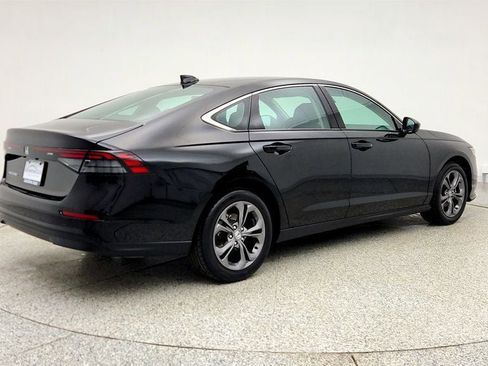 Used 2023 Honda Accord EX image 5
