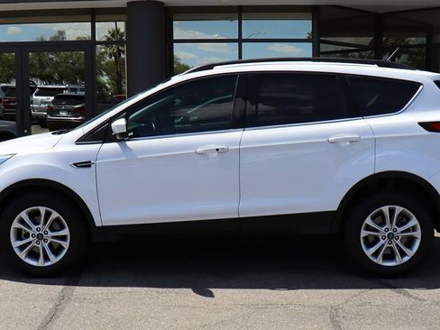 Used 2019 Ford Escape SEL FWD image 8