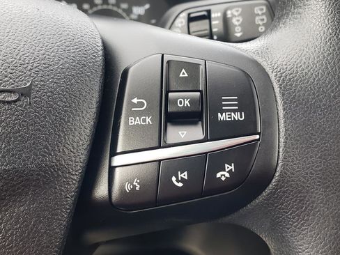 Used 2022 Ford Escape SE image 19