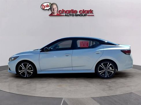 Used 2023 Nissan Sentra SR w/ Electronics Package image 2