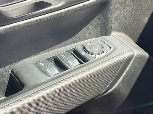 Used 2024 Chevrolet Silverado 1500 Custom image 12