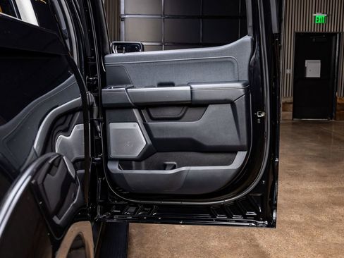 Used 2023 Ford F150 Lariat w/ Equipment Group 502A High image 38