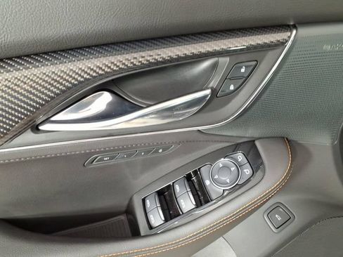 Used 2025 Cadillac CT5 Sport w/ Sun And Sound Package AWD/4WD image 14