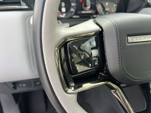 Certified 2025 Land Rover Range Rover Velar S image 22