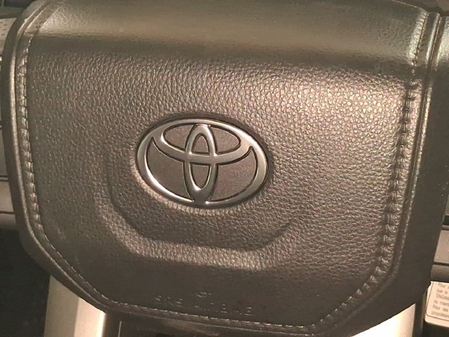 Used 2026 Toyota 4Runner SR5 AWD/4WD image 13