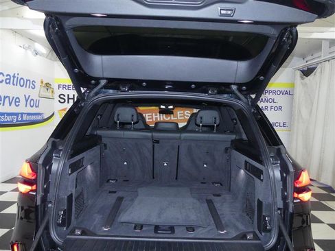 Used 2024 BMW X5 M Competition w/ Ultimate Package image 37
