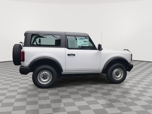 New 2026 Ford Bronco 2-Door AWD/4WD image 33