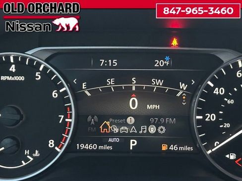 Used 2024 Nissan Pathfinder SL w/ Cargo Package image 22