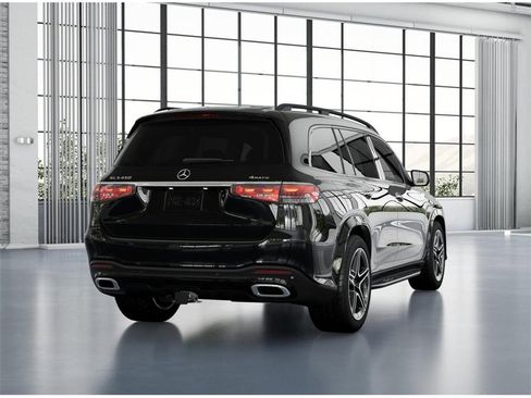 New 2026 Mercedes-Benz GLS 450 4MATIC image 23